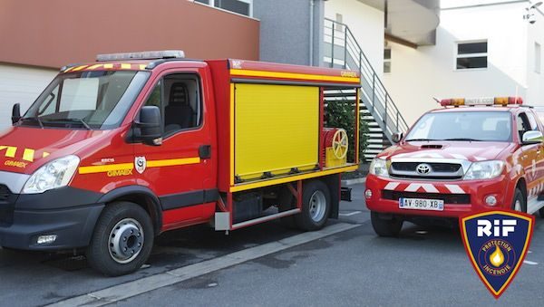 camion de verification des colonnes seches